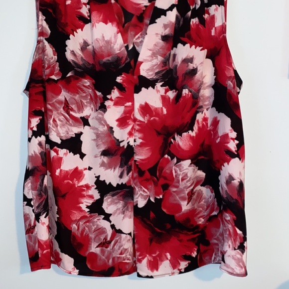 Nine West Red Floral Sleeveless Blouse Size XL - Picture 3 of 4